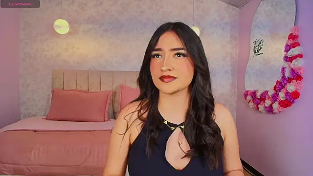 sweet artemiis online show from December 2025 09:00:01 PM