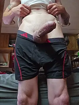 Snapshot of mike42088 chatting on June 2026 02:09:01 PM mike42088 online show from June 2026 02:09:01 PM