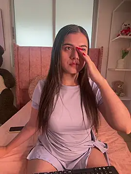 salomecute21 online show from May 2026 11:29:02 AM