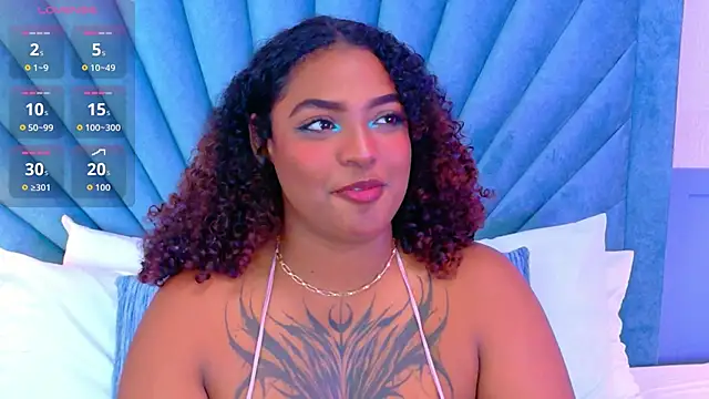 Cristal-Jonnes online show from October 2025 03:31:02 AM