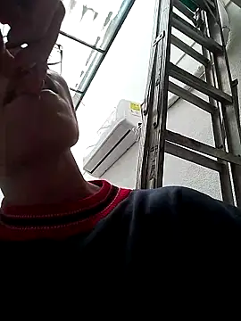 Snapshot of Pamelamiler__ chatting on December 2025 12:43:02 PM Pamelamiler online show from December 2025 12:43:02 PM