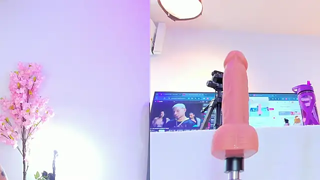 maily zanss online show from January 2026 07:39:02 PM