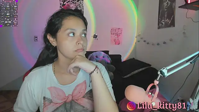 lila kitty81 online show from November 2025 07:03:01 PM