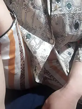 tthan12 online show from April 2026 01:09:02 PM