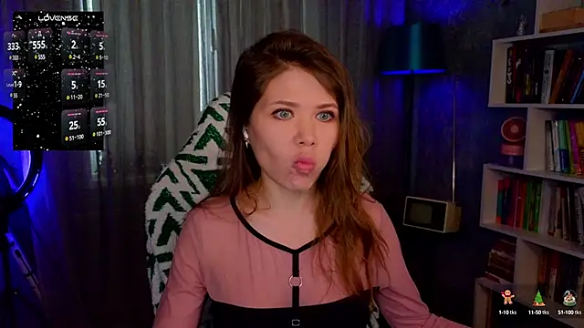 Snapshot of MyLittleGali chatting on December 2024 07:14:01 AM MyLittleGali online show from December 2024 07:14:01 AM