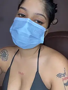 Snapshot of Saza_lklx chatting on November 2025 08:55:01 AM Saza lklx online show from November 2025 08:55:01 AM