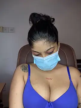 Snapshot of Saza_lklx chatting on December 2025 10:09:01 AM Saza lklx online show from December 2025 10:09:01 AM