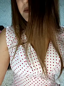 Snapshot of Viola3102 chatting on October 2025 04:41:02 PM Viola3102 online show from October 2025 04:41:02 PM