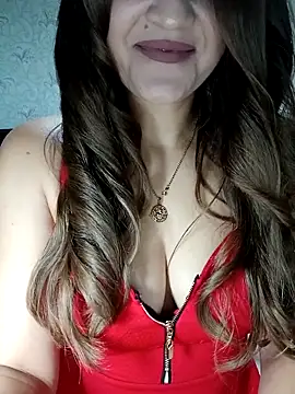 Snapshot of Viola3102 chatting on October 2025 05:51:02 PM Viola3102 online show from October 2025 05:51:02 PM