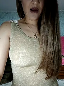 Snapshot of Viola3102 chatting on November 2025 10:14:02 AM Viola3102 online show from November 2025 10:14:02 AM