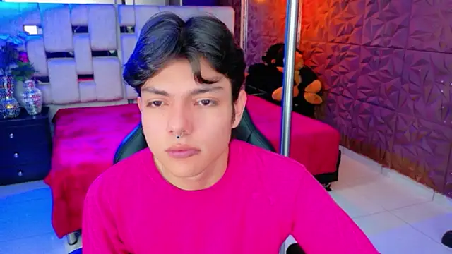 Snapshot of alandelrey57 chatting on February 2026 01:37:02 PM alandelrey57 online show from February 2026 01:37:02 PM