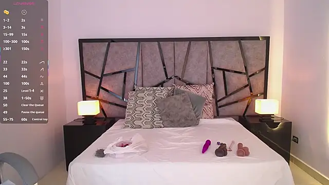 JeinnoveMontenegr0 online show from November 2025 11:57:02 AM