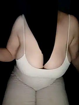 Lamia Queen  online show from February 2026 09:53:01 PM