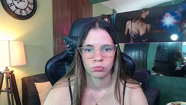 Snapshot of maira_tf chatting on October 2025 03:14:02 AM maira tf online show from October 2025 03:14:02 AM
