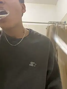 Snapshot of Barrx0018 chatting on February 2026 01:36:02 PM Barrx0018 online show from February 2026 01:36:02 PM