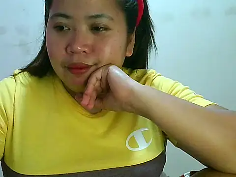 Snapshot of fresh_rosie chatting on December 2025 12:30:01 AM fresh rosie online show from December 2025 12:30:01 AM