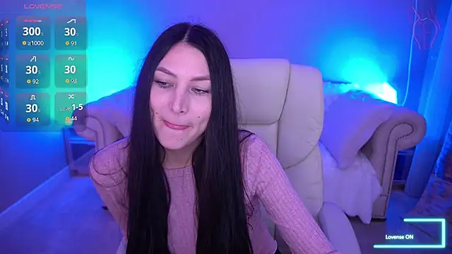 Snapshot of EliseVelour chatting on November 2025 02:00:01 PM EliseVelour online show from November 2025 02:00:01 PM