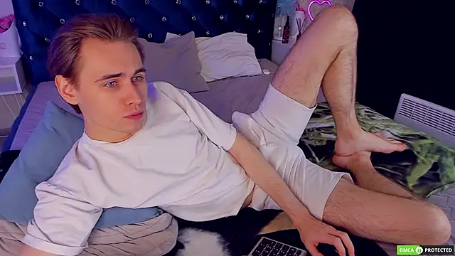 WilliamDyson online show from October 2025 03:04:01 AM