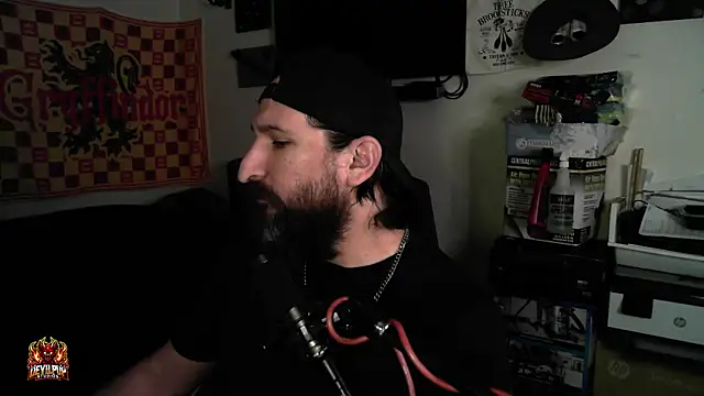 DevilPup75  online show from April 2026 10:42:02 AM