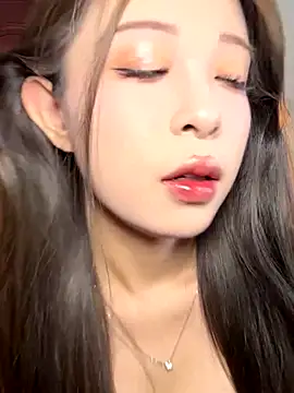 tuanzi125216 online show from November 2025 02:02:02 AM