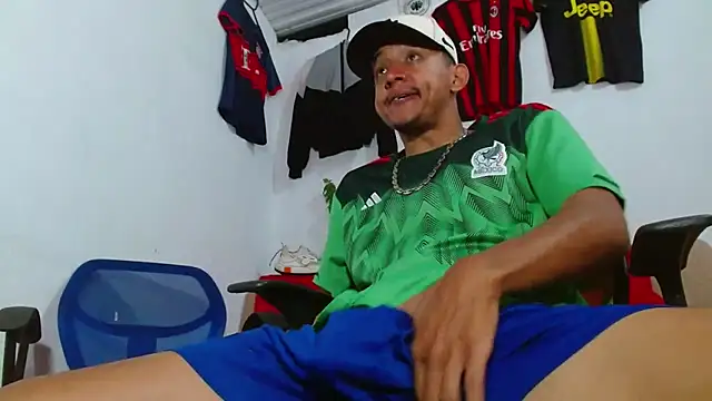 skinny23cm online show from February 2026 02:05:02 PM