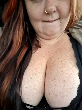 Snapshot of 50-shades-of-JADE chatting on December 2025 01:17:04 PM 50-shades-of-JADE online show from December 2025 01:17:04 PM