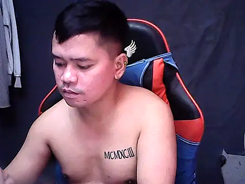 Snapshot of sweet_sexyasian69 chatting on April 2026 01:42:02 AM sweet sexyasian69 online show from April 2026 01:42:02 AM