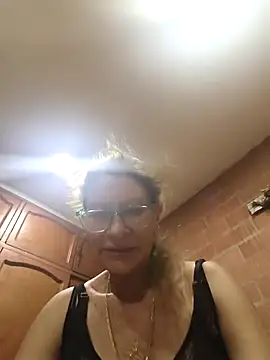 MaryeLunna online show from September 2025 12:37:02 AM