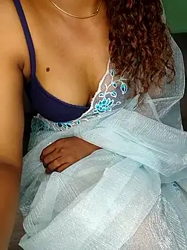 Snapshot of Tamilpallavi chatting on June 2026 10:42:02 AM Tamilpallavi online show from June 2026 10:42:02 AM