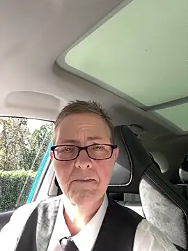 Snapshot of Curvy-Jinx chatting on September 2025 08:47:01 AM Curvy-Jinx online show from September 2025 08:47:01 AM