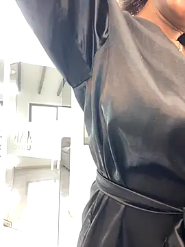 VictoriaKroft online show from September 2025 12:32:02 PM