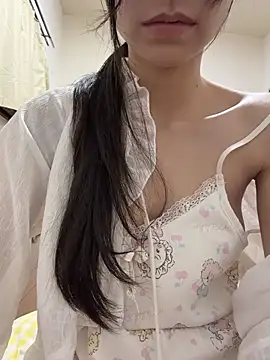 Snapshot of xiaoxia_baby chatting on July 2026 01:52:01 PM xiaoxia baby online show from July 2026 01:52:01 PM