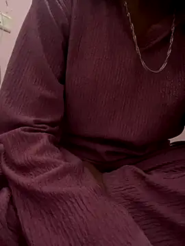 Snapshot of sakshi5533 chatting on November 2025 05:19:01 PM sakshi5533 online show from November 2025 05:19:01 PM