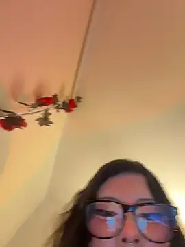 Snapshot of Kitty_yukimura chatting on February 2026 10:33:01 PM Kitty yukimura online show from February 2026 10:33:01 PM