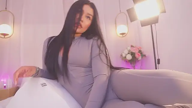 kassia kim online show from April 2026 07:03:02 AM