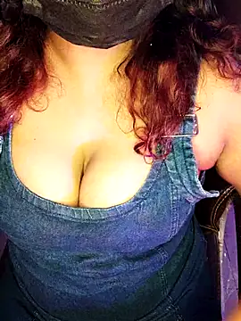 darling devil online show from November 2025 05:35:02 PM