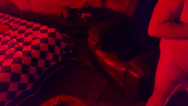 Snapshot of Luv2SuckBWC92 chatting on December 2025 02:27:01 AM Luv2SuckBWC92 online show from December 2025 02:27:01 AM