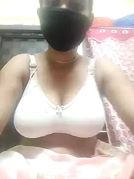 Snapshot of Devi-with-Ram chatting on September 2025 06:50:01 AM Devi-with-Ram online show from September 2025 06:50:01 AM