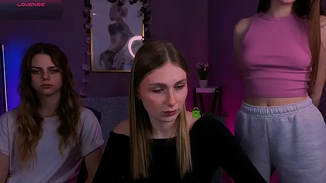 Snapshot of nekky_mouse chatting on January 2026 10:20:02 AM nekky mouse online show from January 2026 10:20:02 AM