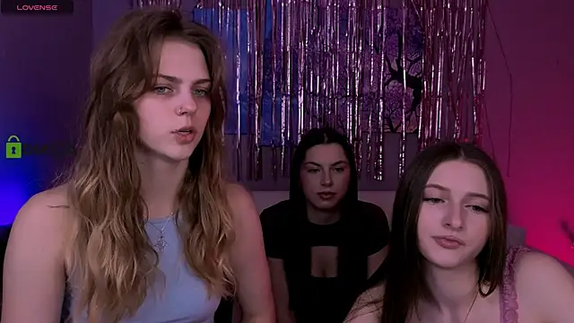 Snapshot of nekky_mouse chatting on February 2026 10:14:01 AM nekky mouse online show from February 2026 10:14:01 AM