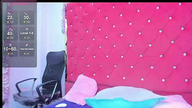 Miaa Davis  online show from March 2026 02:37:01 AM