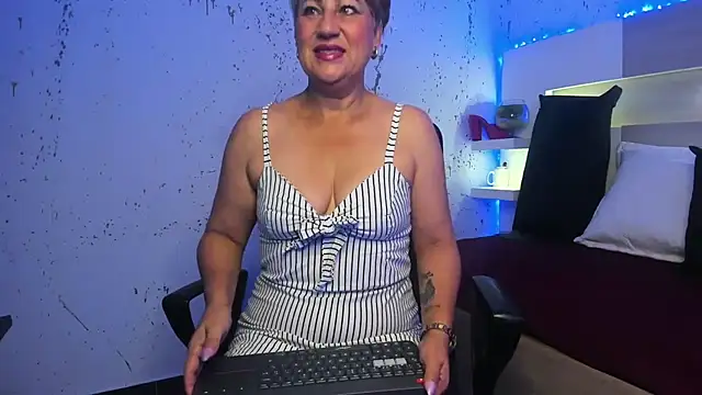 JaddeWalker online show from February 2026 11:31:01 AM