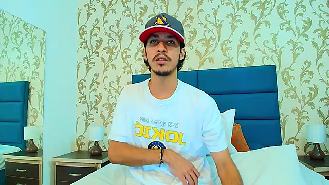 Marcus Jeron online show from November 2025 11:25:01 PM