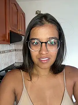 Snapshot of Camila_Bustamante chatting on March 2026 04:18:01 PM Camila Bustamante online show from March 2026 04:18:01 PM