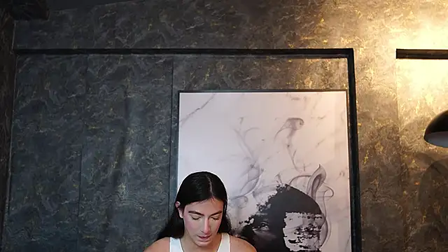 Ariaa Isabell online show from March 2026 06:24:02 PM