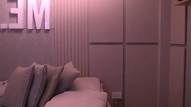 Ariaa Isabell online show from June 2026 06:31:02 PM