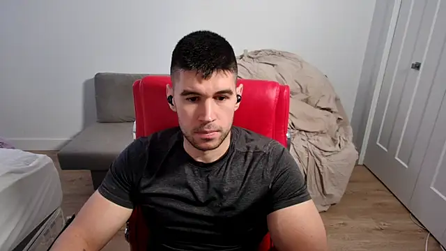 Sand0w online show from November 2025 07:13:01 PM