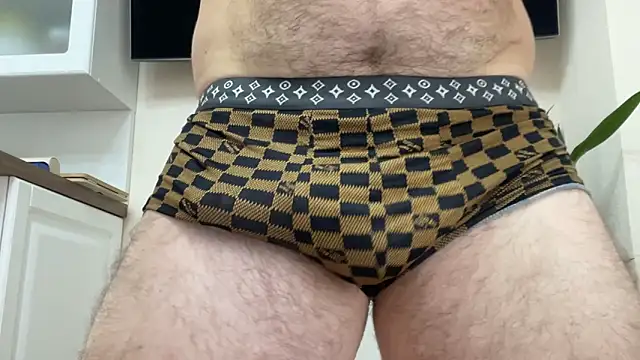 BrianJohnson  online show from November 2025 07:33:02 AM