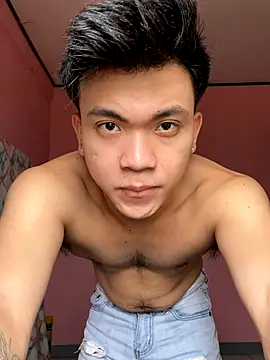 JerichoGutierez online show from December 2025 03:11:01 AM