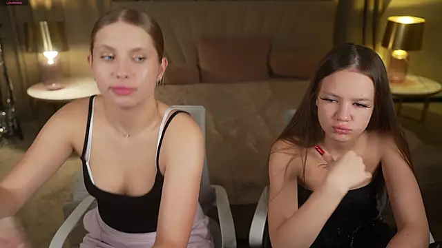 Claire Dreams online show from October 2025 06:36:01 PM